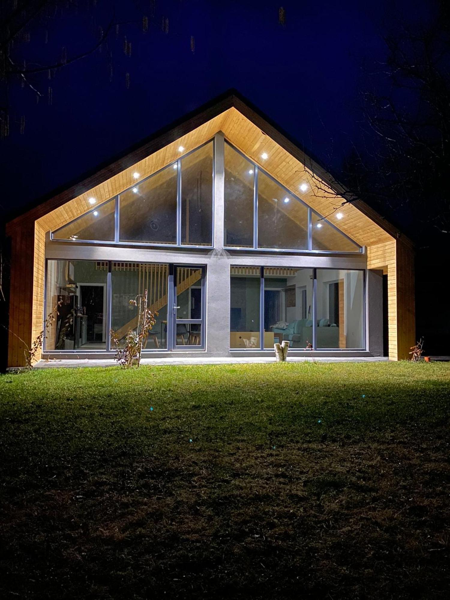 Villa Casa Tinca 2 Izvoru Mureşului Exterior foto